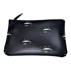 IPSY vampire makeup Halloween bag🧛🏽‍♂️